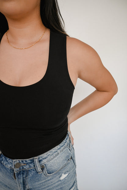 Daya Seamless Tank in Black