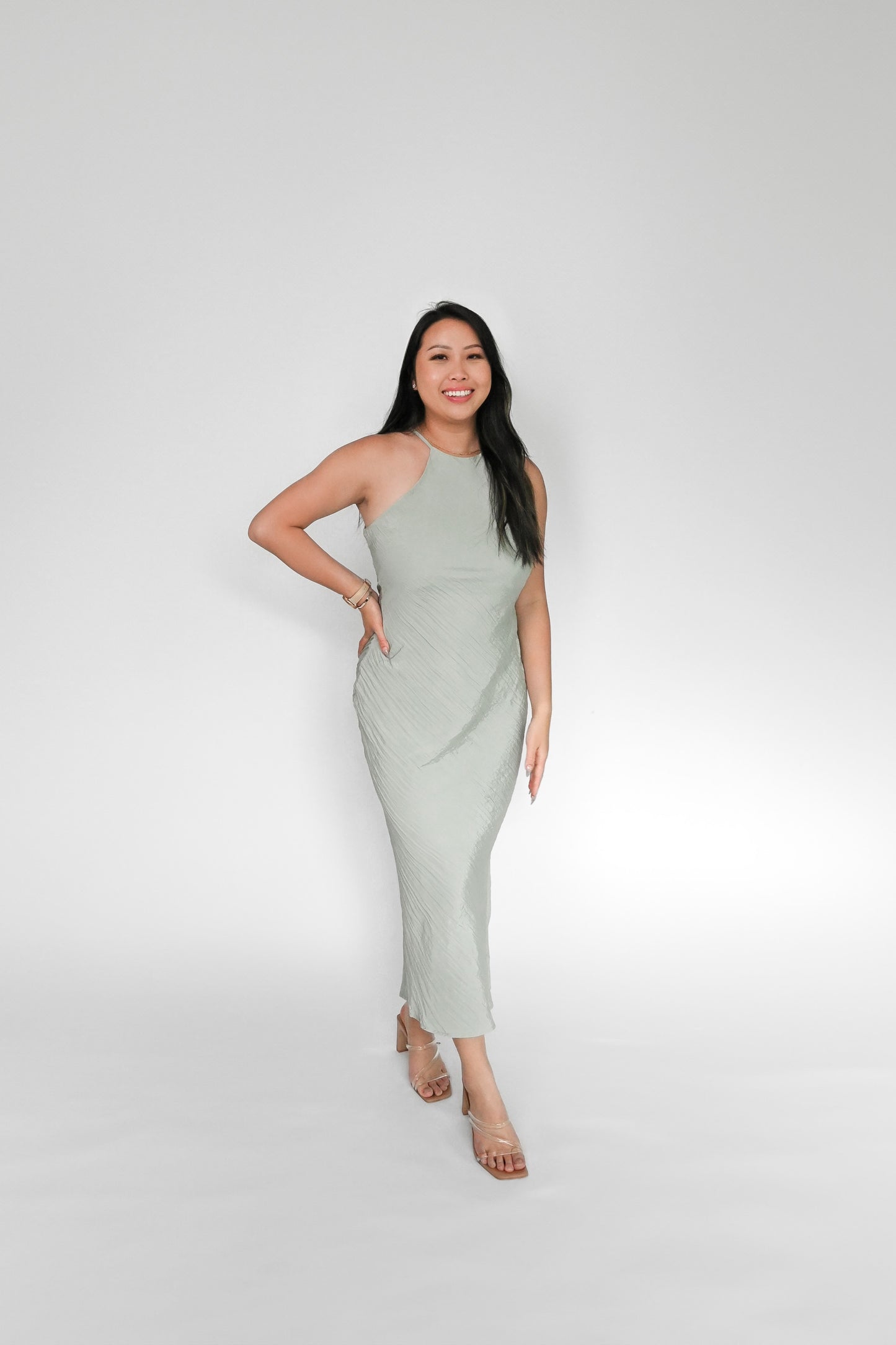 Mimosa Breeze Halter Neck Dress in Sage